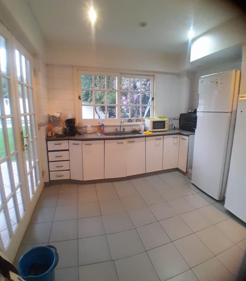 Venta Casa 6 Ambientes 5 dormitorios,San isidro,Jardin