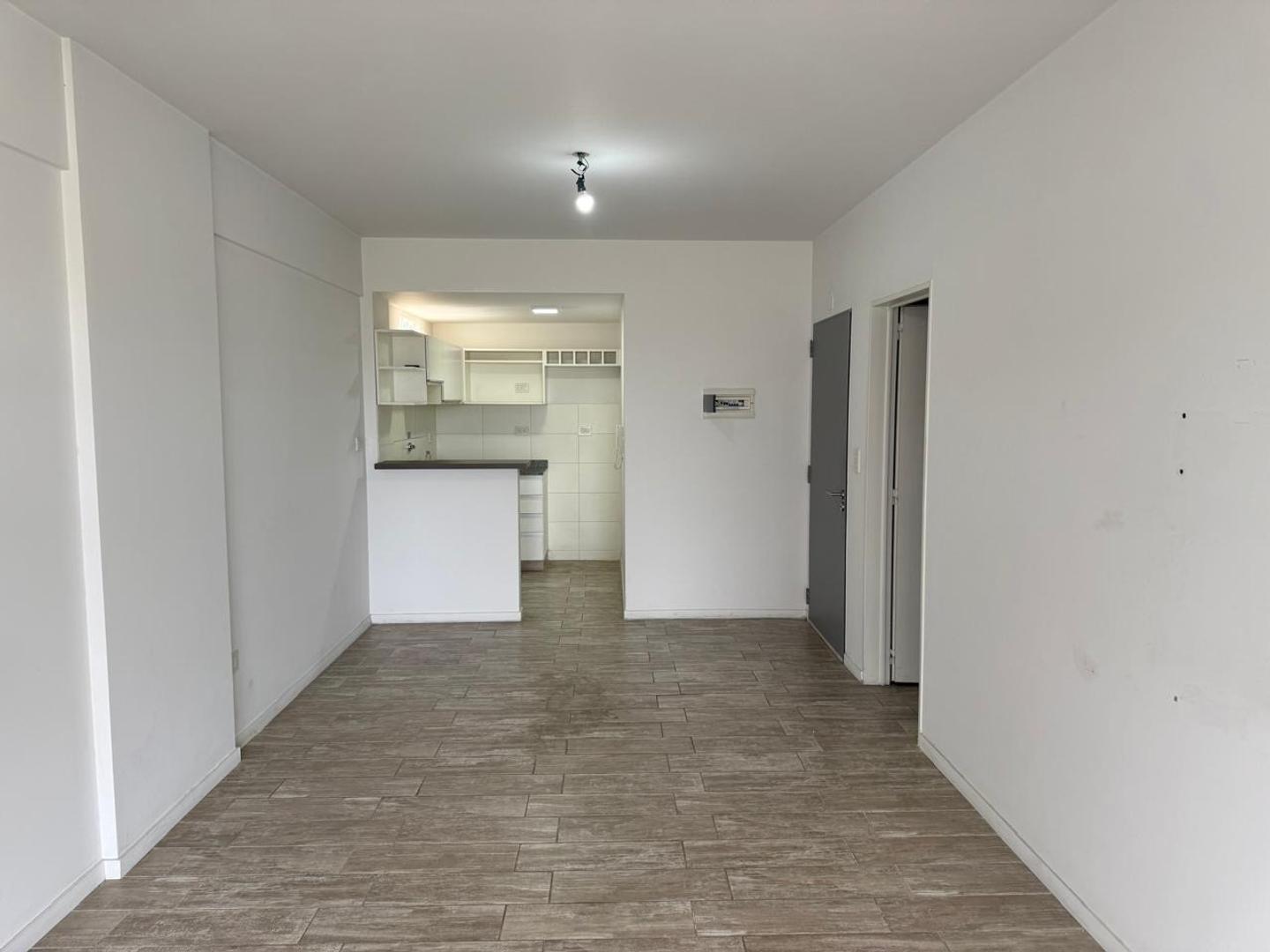 DEPARAMENTO MONOAMBIENTE EN ALQUILER