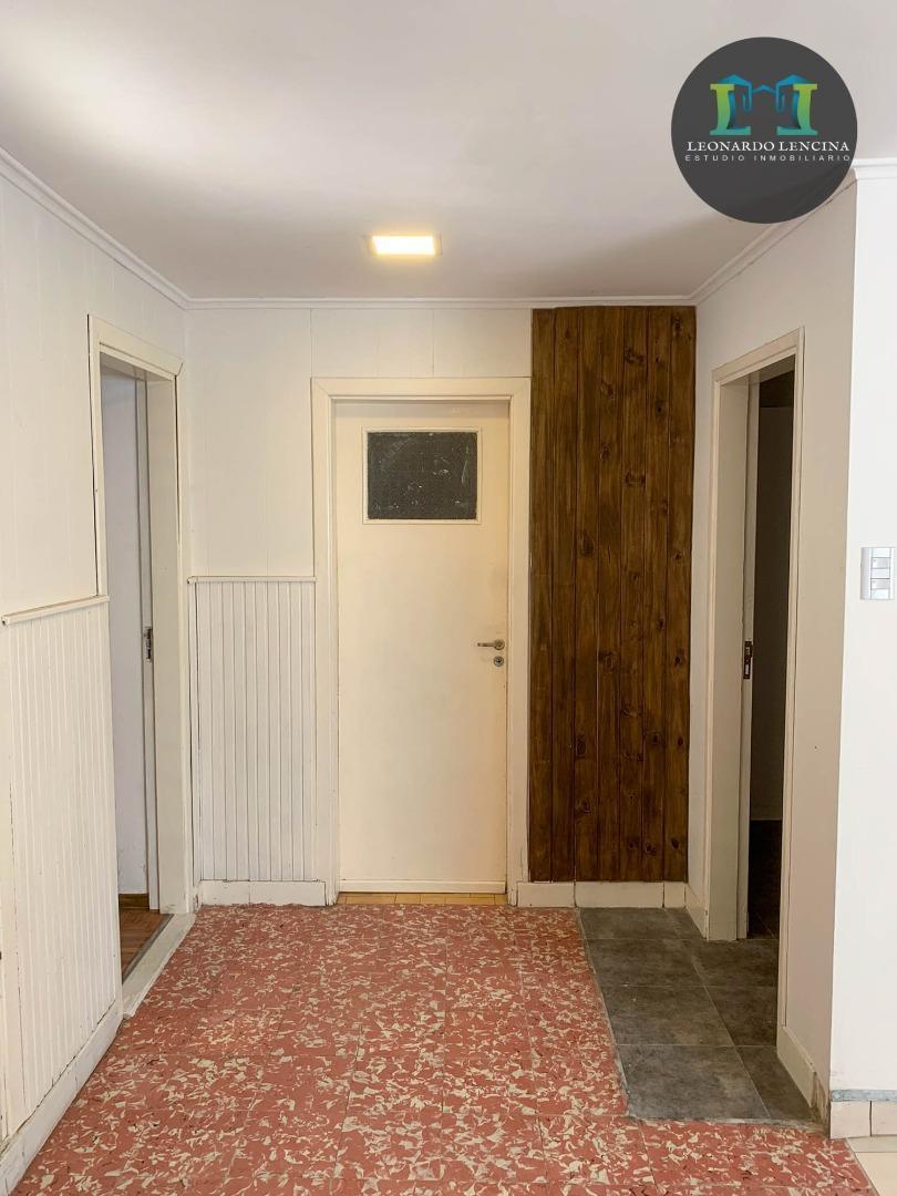 VENTA CASA - 4 AMB. - MALVINAS ARGENTINAS -