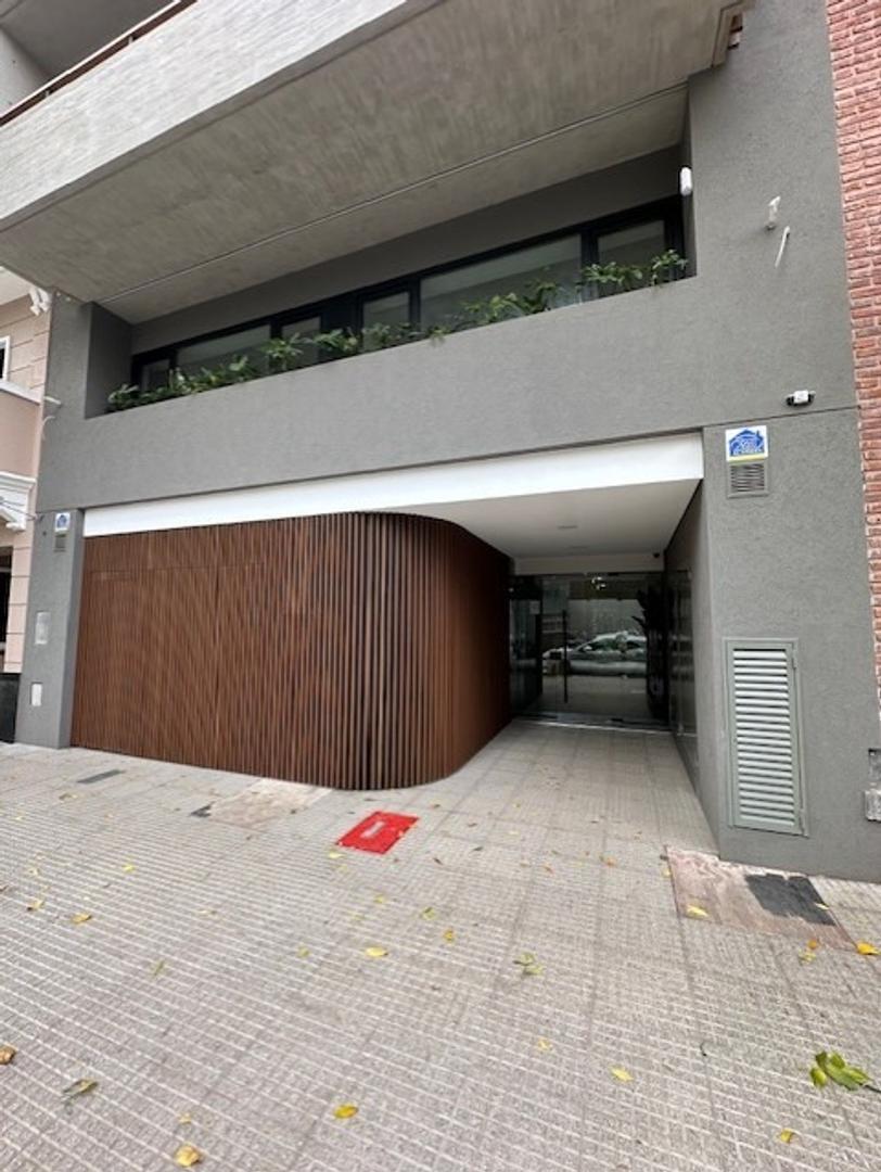 Melincue 2550 , Piso 8