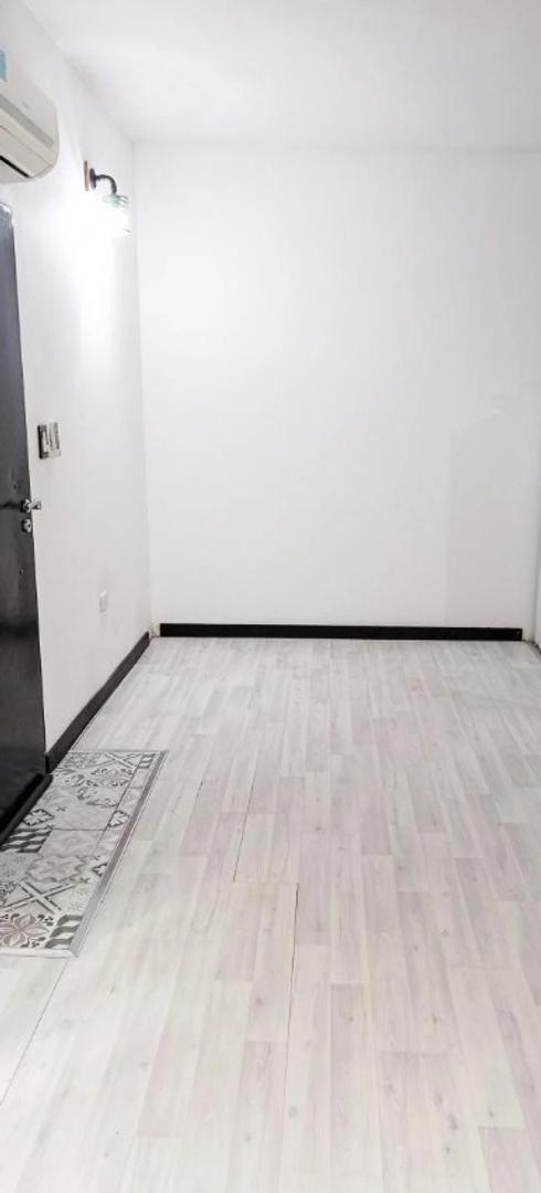 Casa Tipo PH al Frente - 3 Ambientes - Sin Expensas