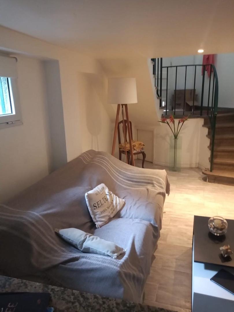 VENTA HERMOSO DTO. 2 AMB. EN DUPLEX AL FTE.