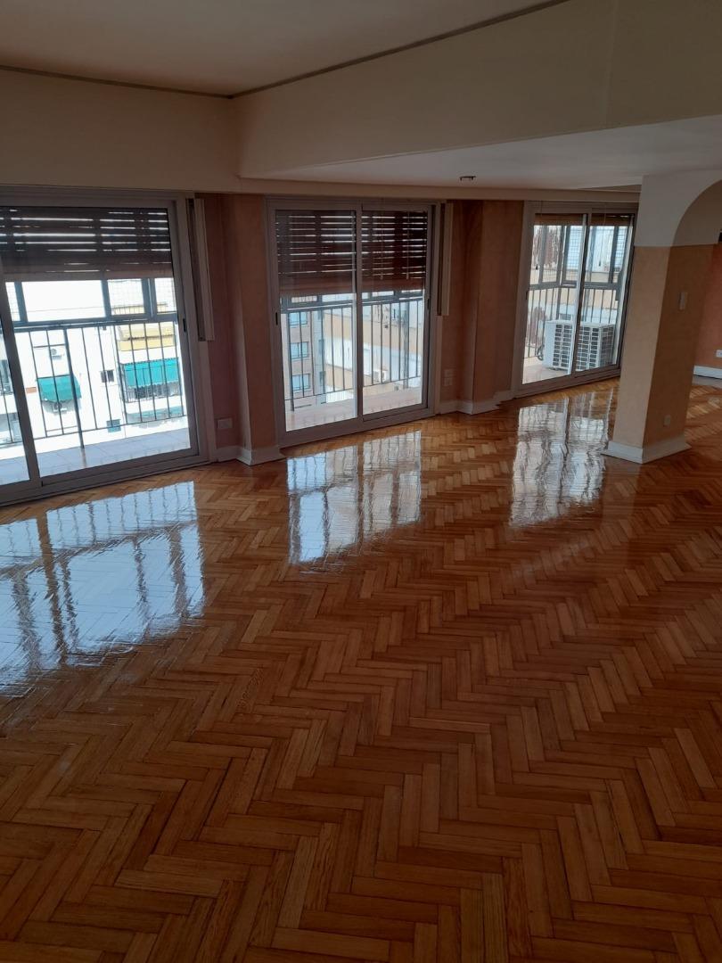 EXCEP DUPLEX CON BCON TZA ESPACIO GDA  COCHE 5 AMB DEP/SER