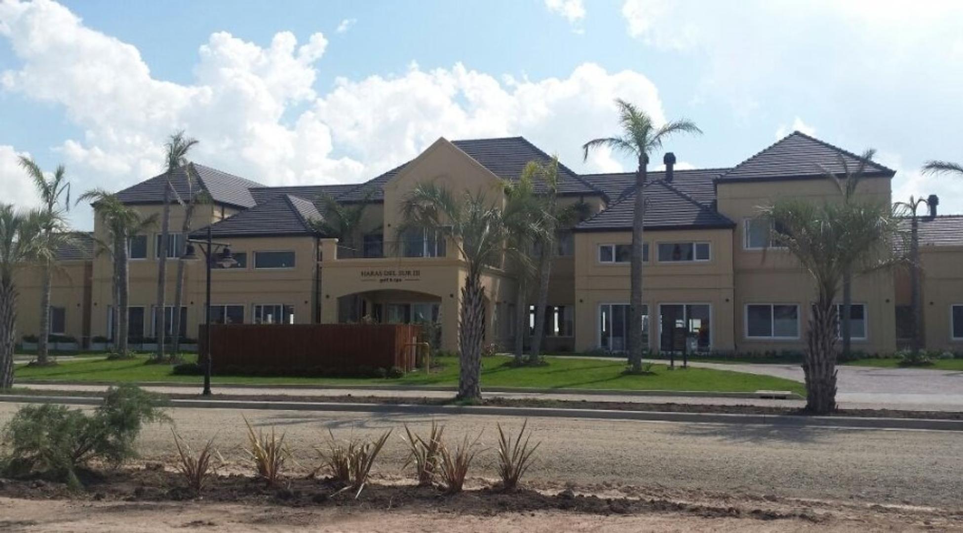 Barrio Privado Haras Del Sur 3 Robles 72 L