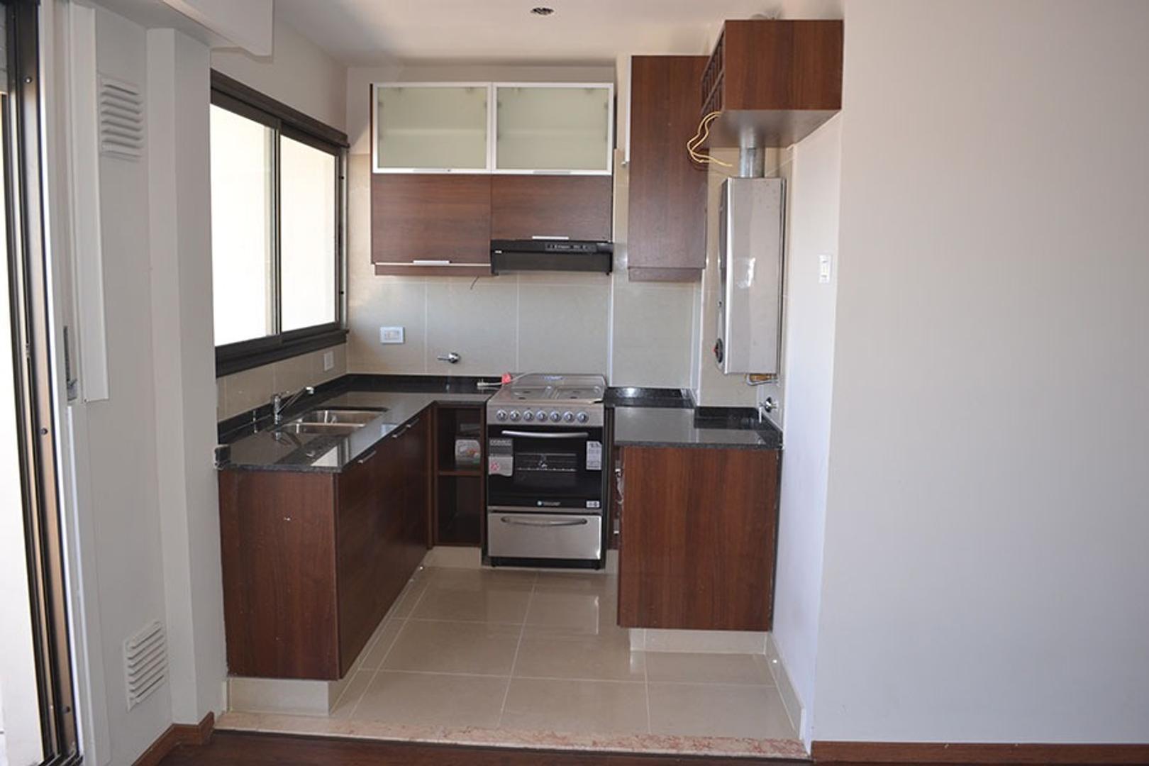 España 1747 , Piso 13