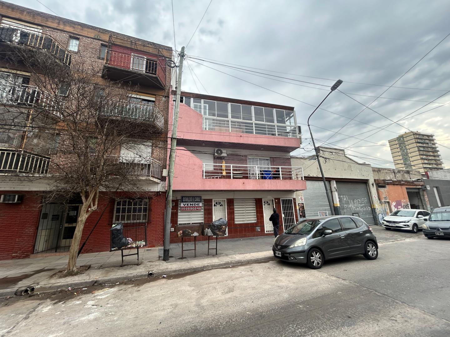  OPORTUNIDAD PH al frente 2 Ambientes cerca estacion