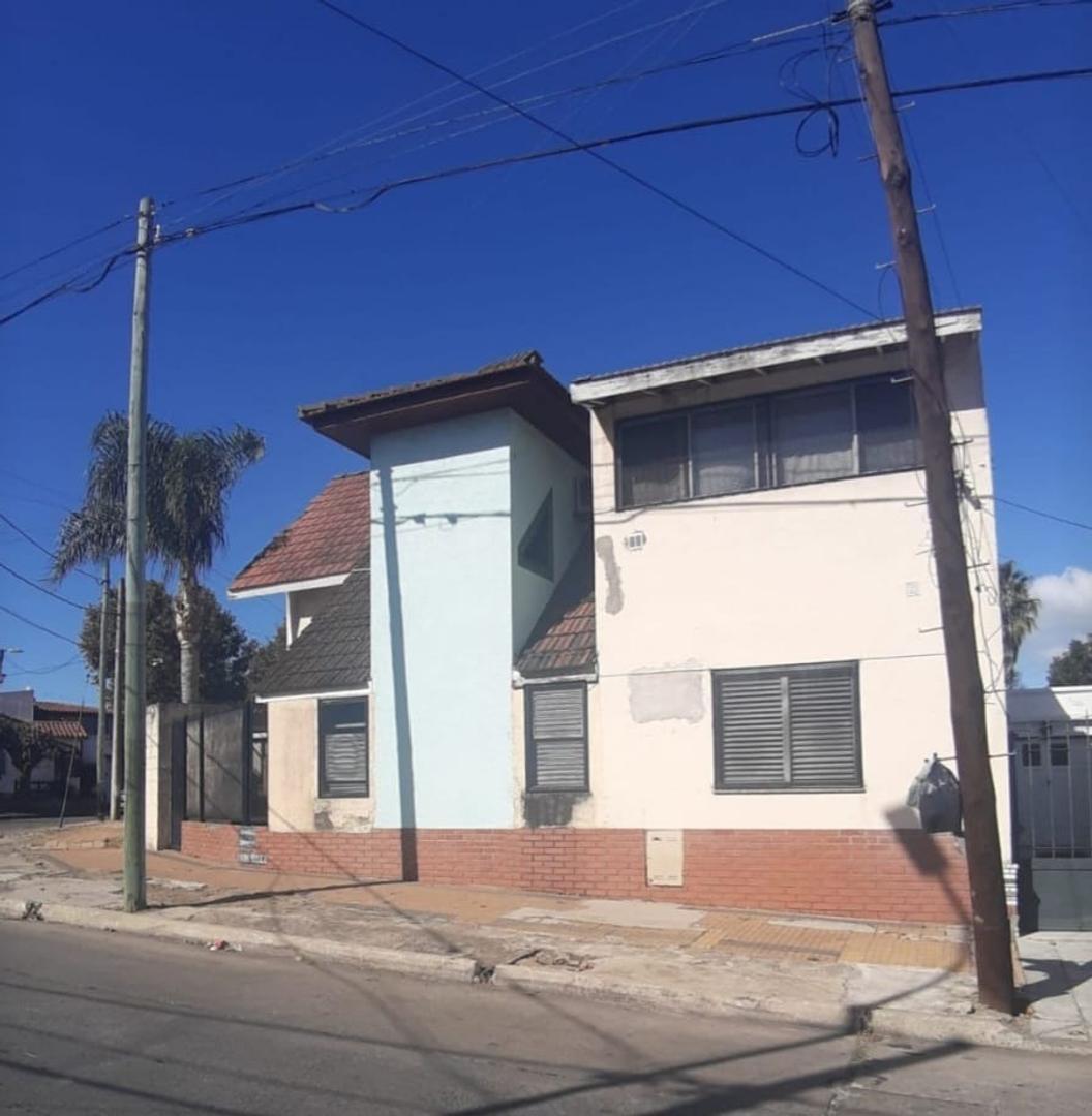 Casa En Venta Bernal, Don Bosco 752