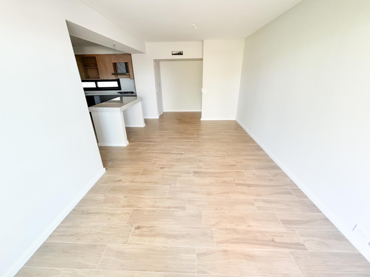 Departamento en Alquiler con 1 cocheras