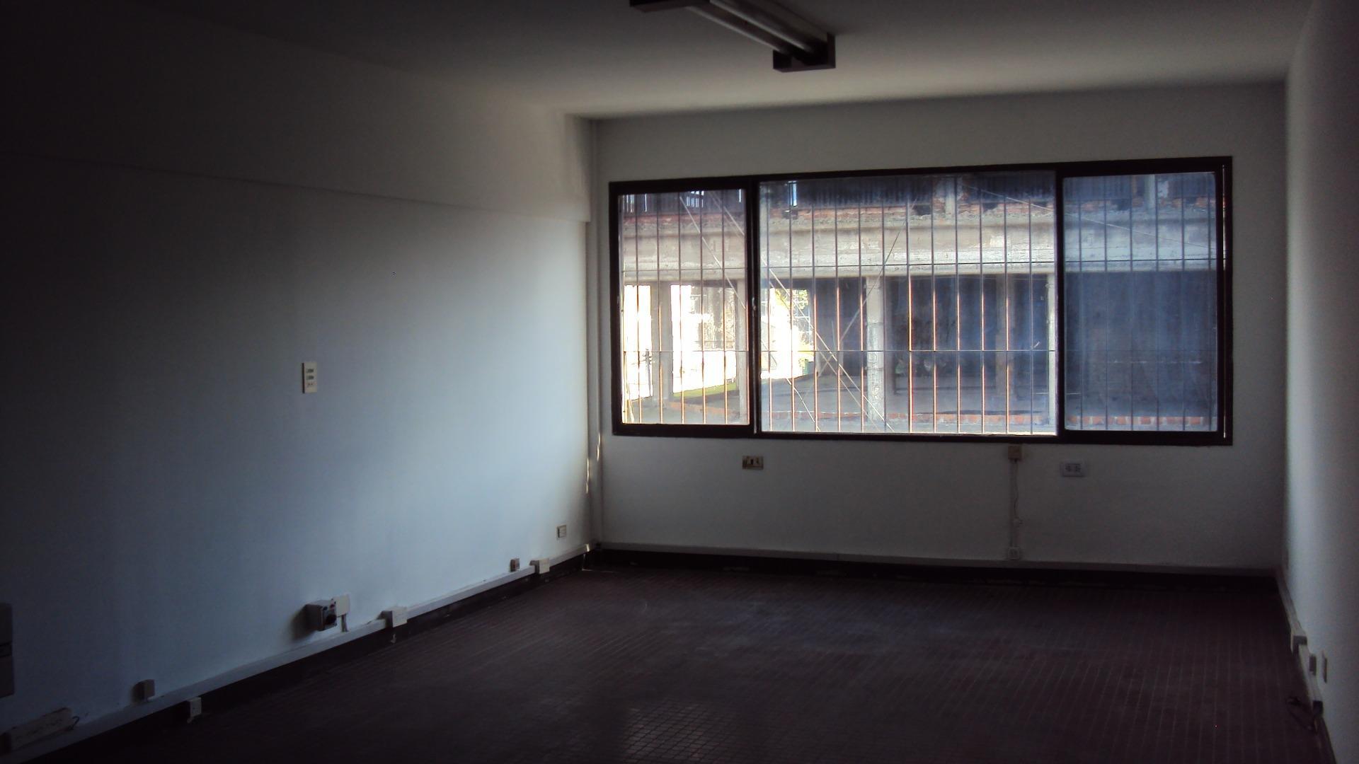 Oficina en Alquiler al Suroeste