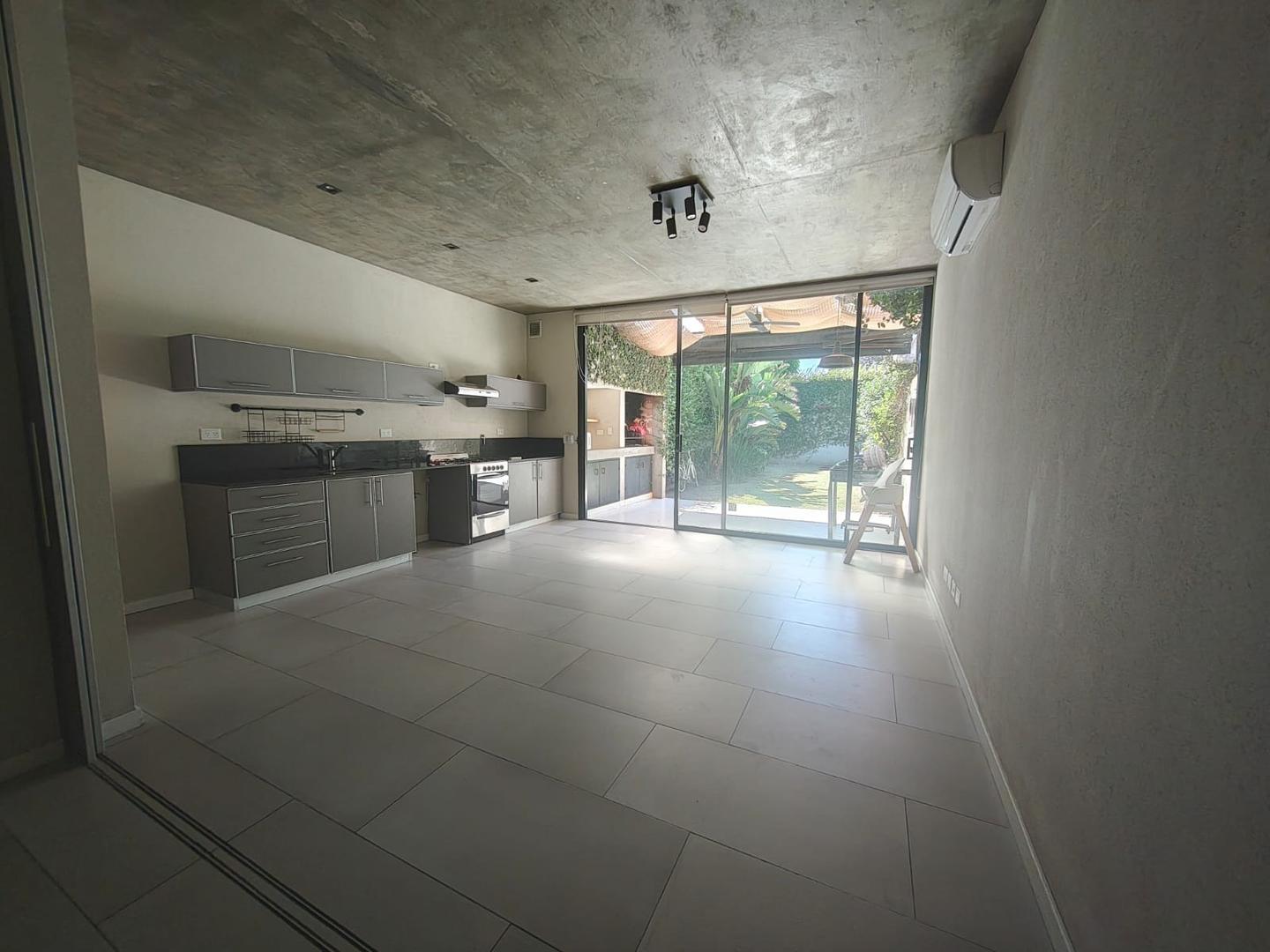 Casa en alquiler de 4 ambientes en Boulogne