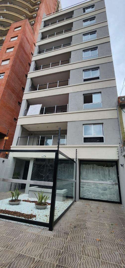 Lopez, Vicente 200, Piso 2