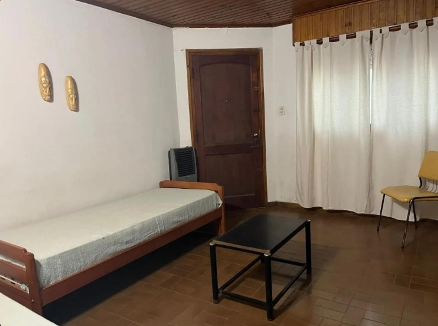 Depto Tipo Casa en Venta con 1 cocheras