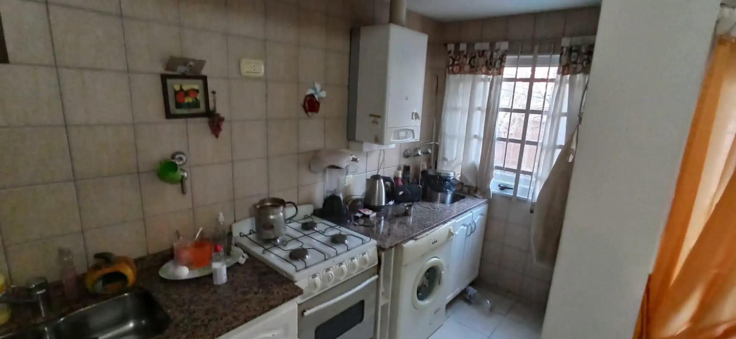 Venta Departamento 3 ambientes en Lanús Este Permuta por 2 a