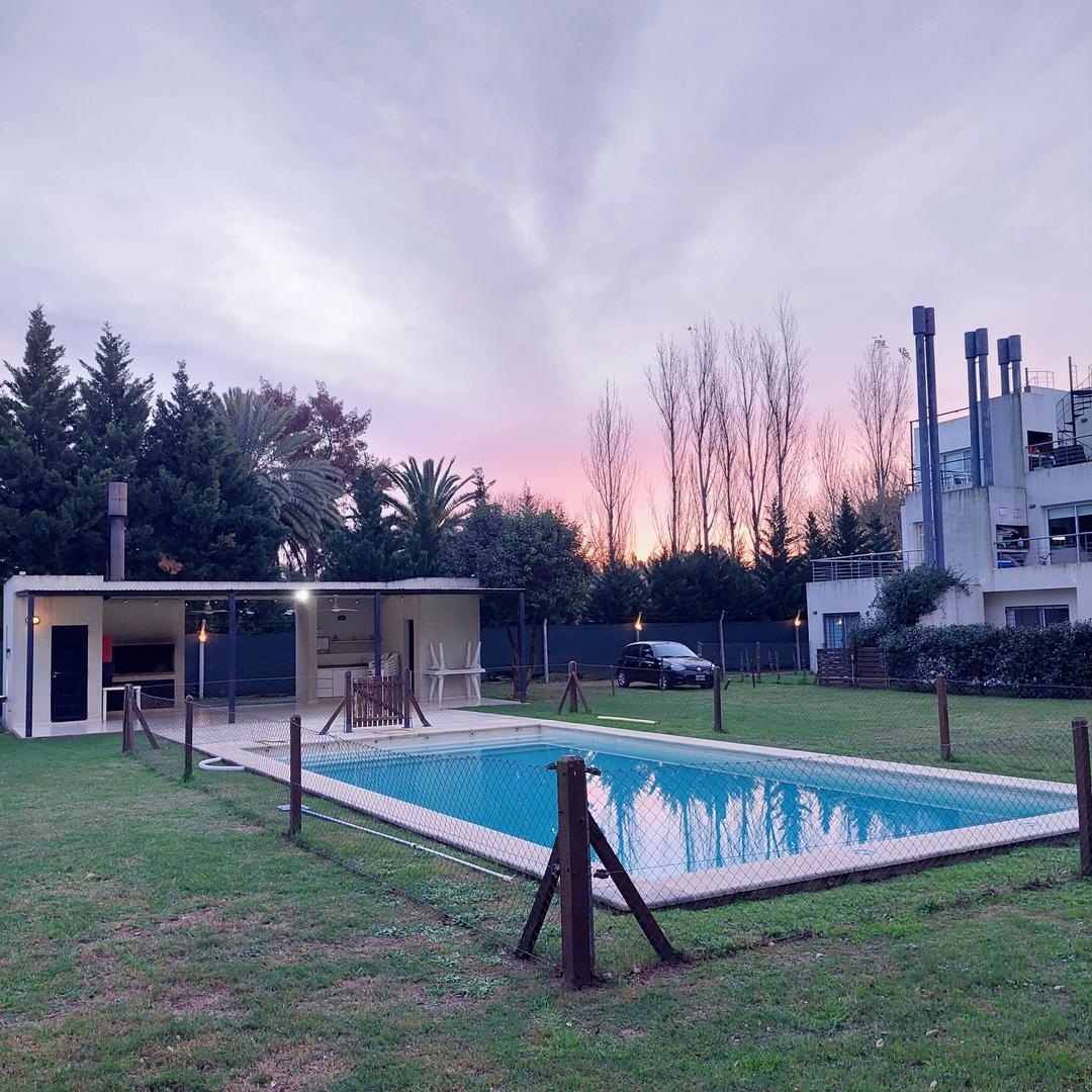 Departamento 3 dormitorios en Venta en Fisherton 