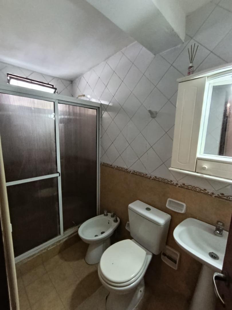 Belgrano 165 , Piso 1