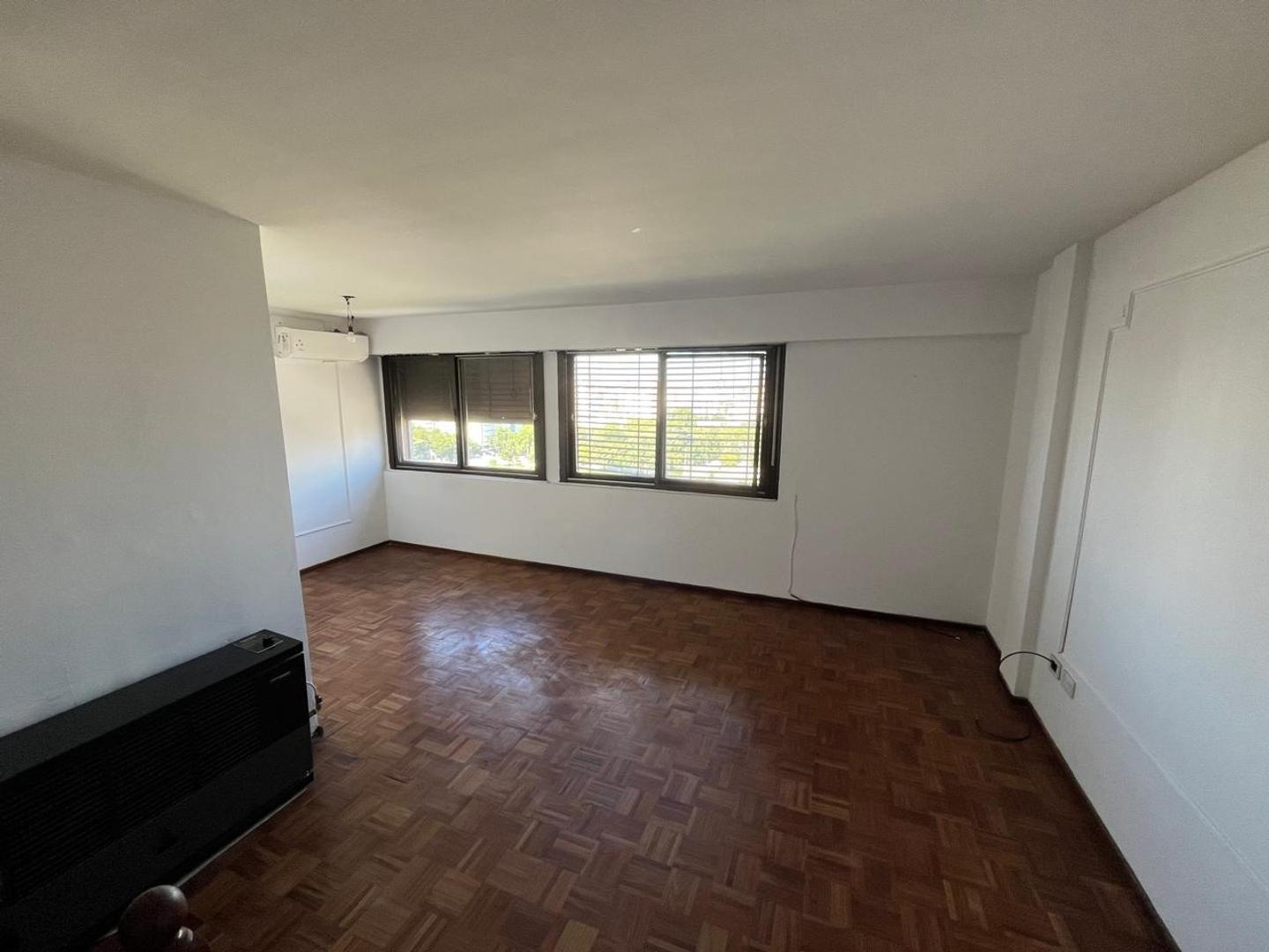 50 E/ 13 Y 14 , Piso 13