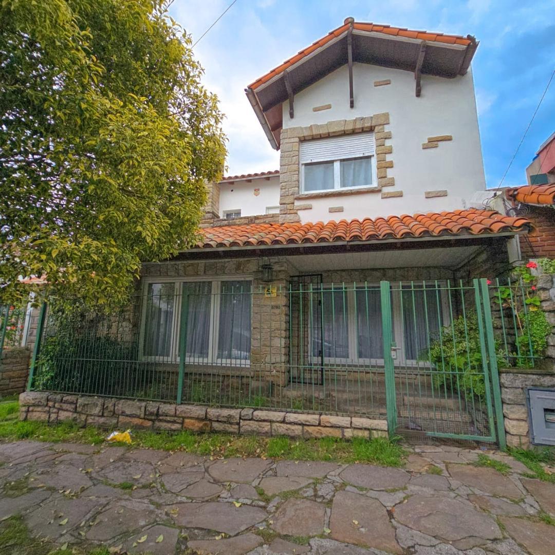 Chalet 4 ambientes Zona Playa Grande