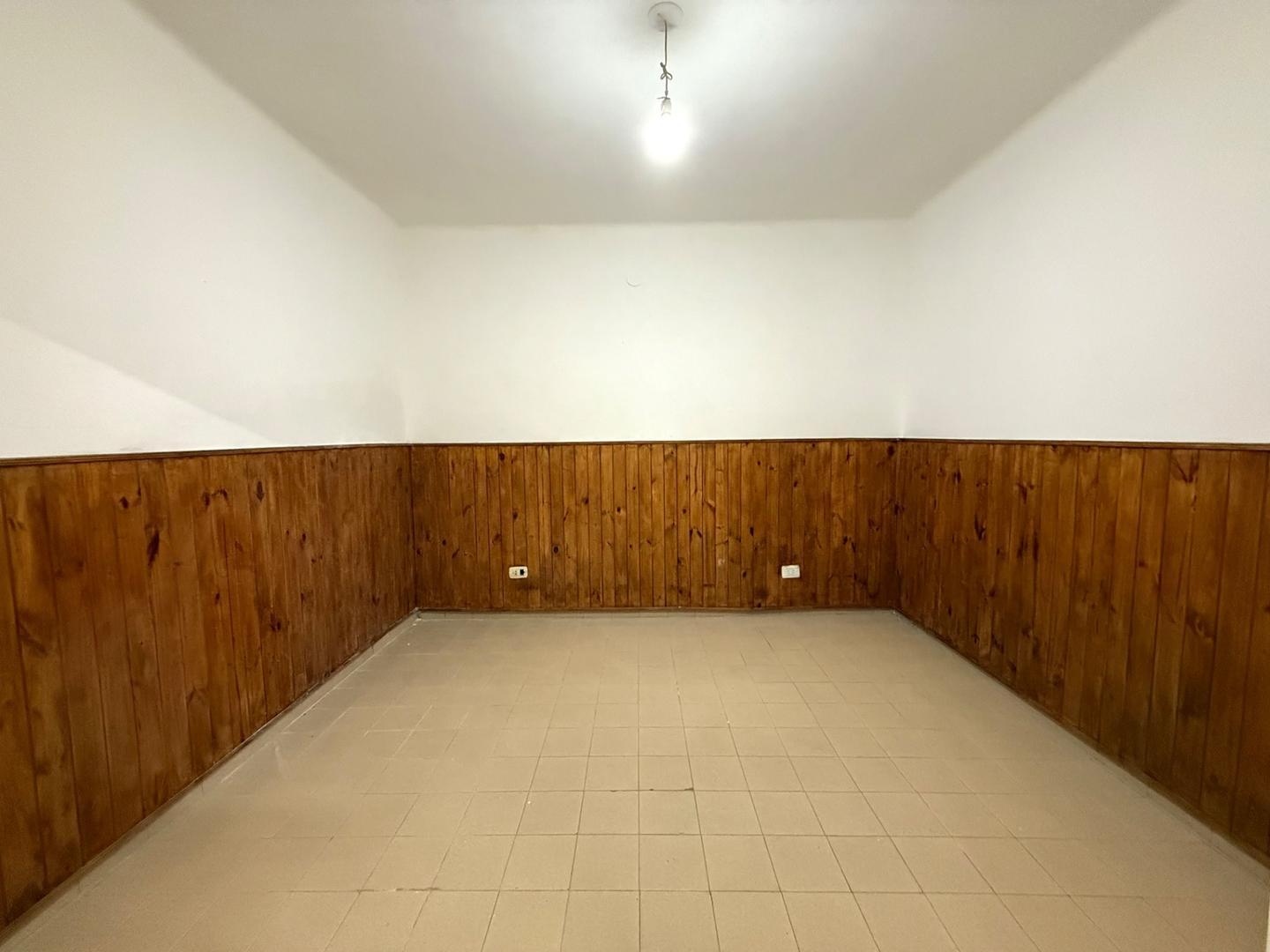 CASA 3 AMB EN VENTA EN RAFAEL CALZADA