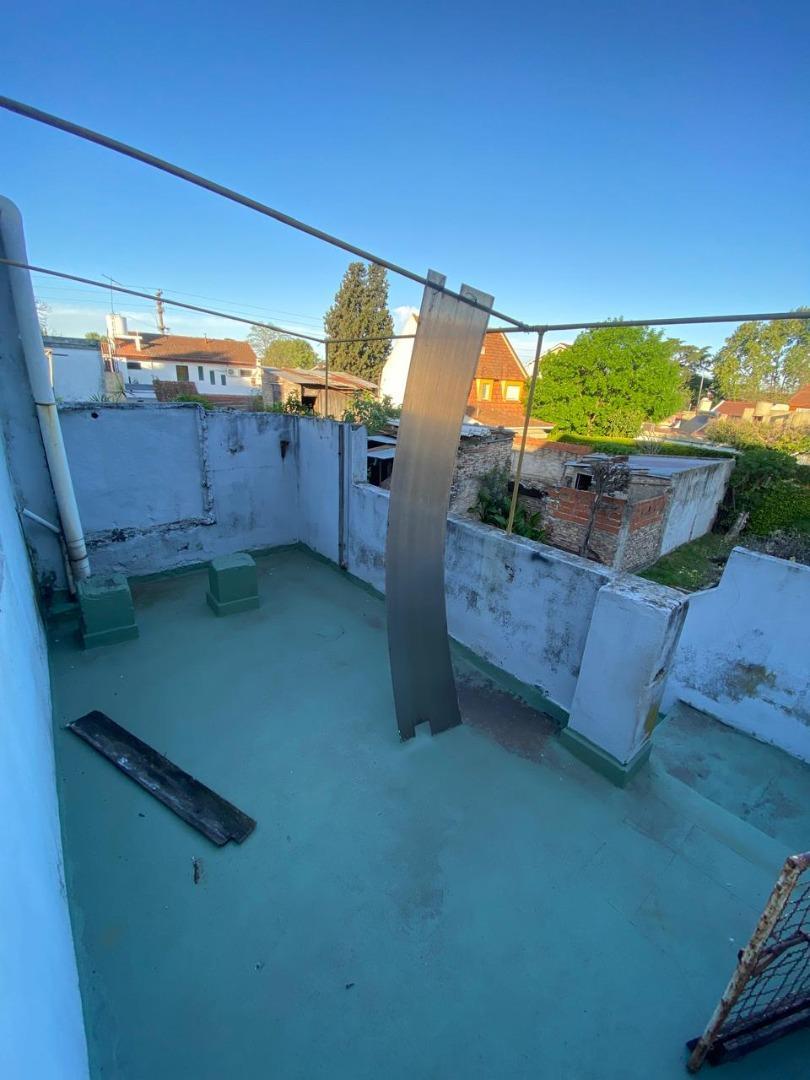 Depto Tipo Casa 3 ambientes con 1 baño