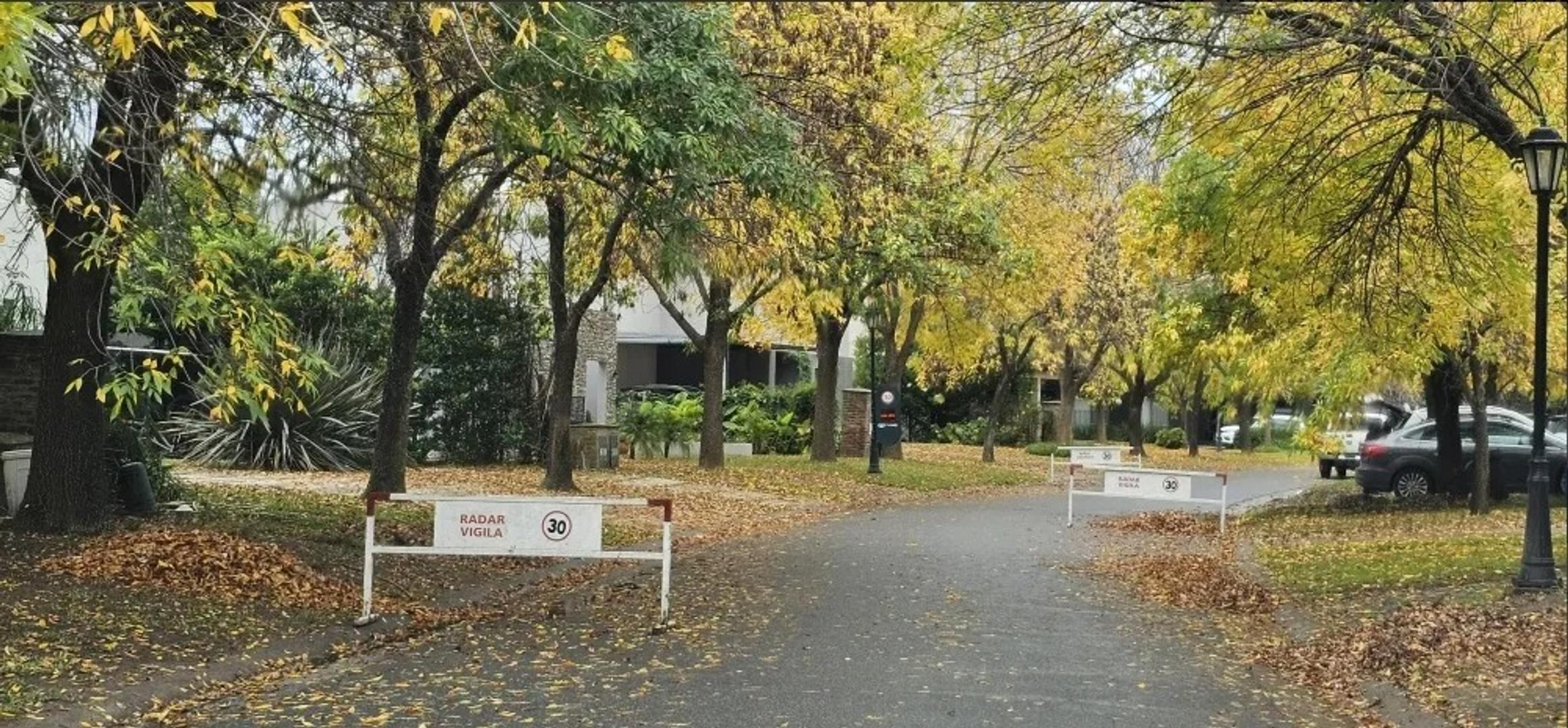 Casa en Alquiler de 4 dormitorios