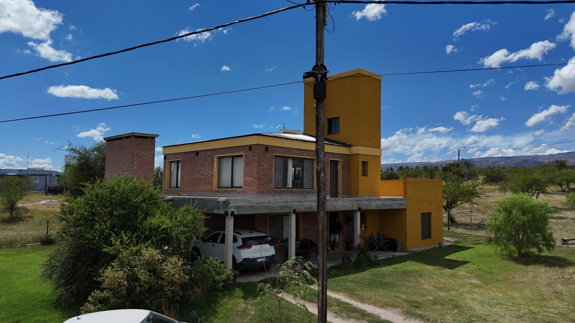 Venta Casa 3 dormitorios Mina Clavero Cordoba