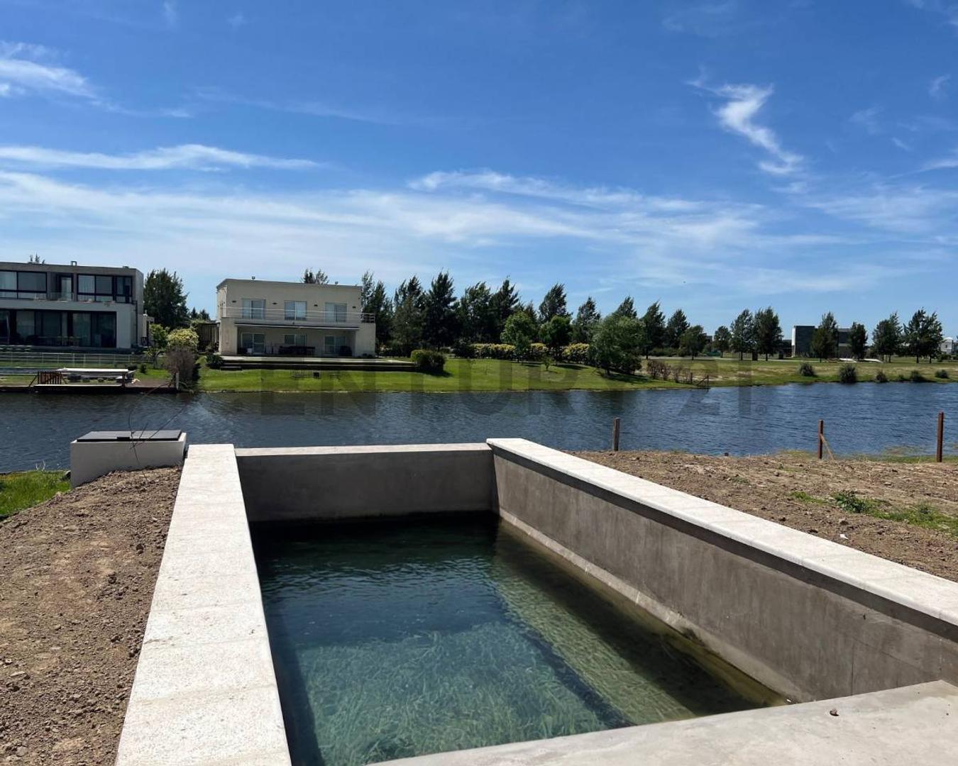 Casa en Venta en Belen De Escobar, USD 350.000