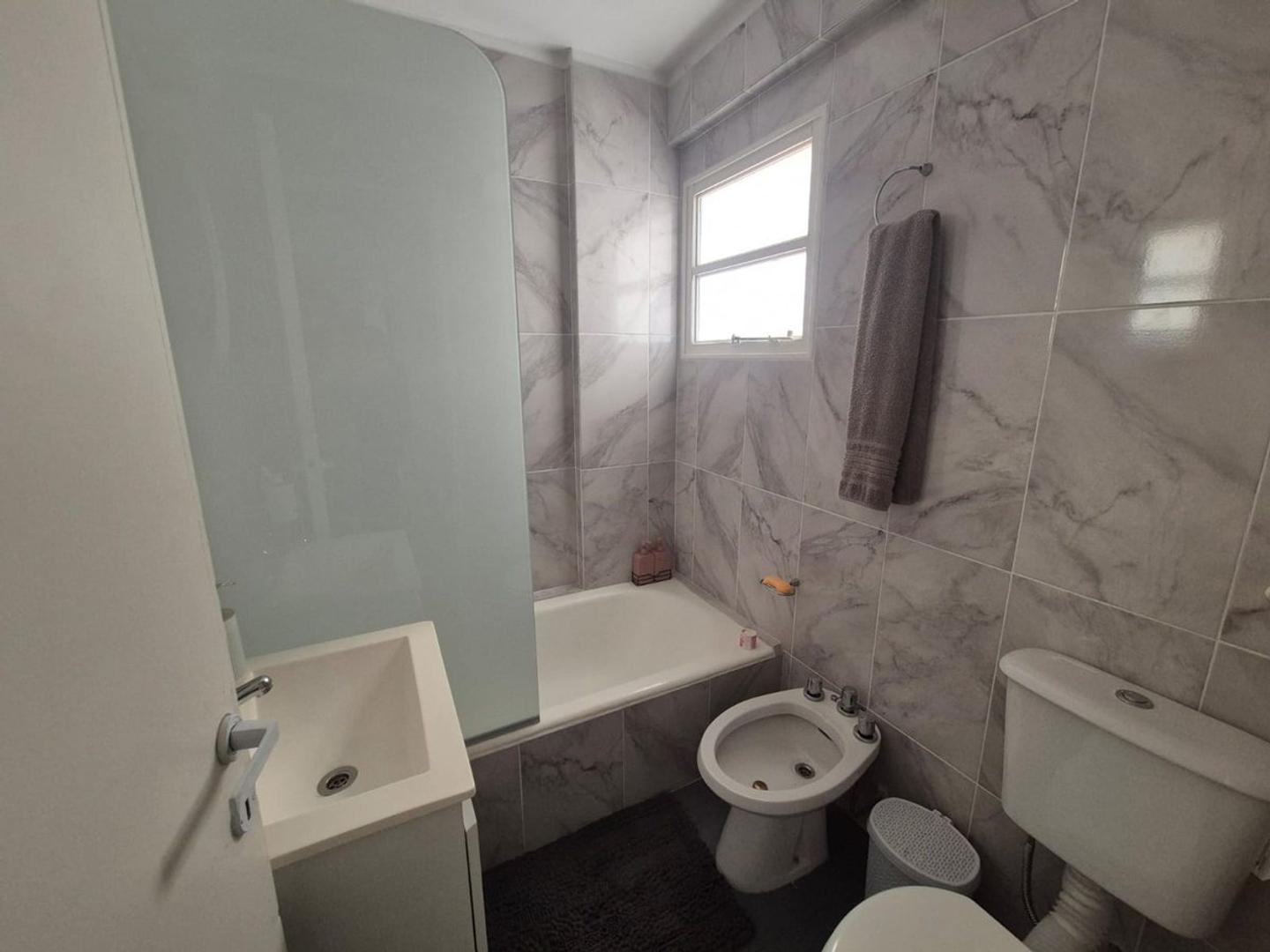 VENTA DEPTO 2 AMB C/LAVADERO BELGRANO REFACCIONADO