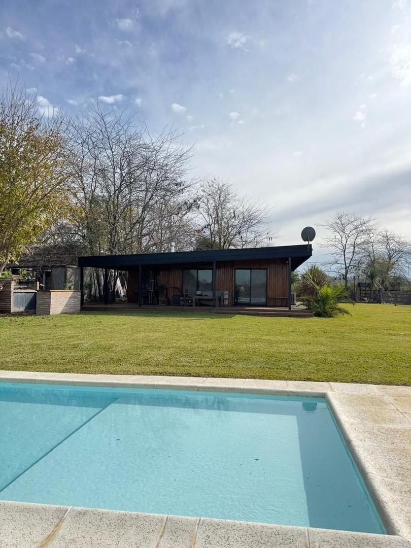 VENTA CAPILLA DEL SEÑOR CASA  PILETA AMUEBLADA