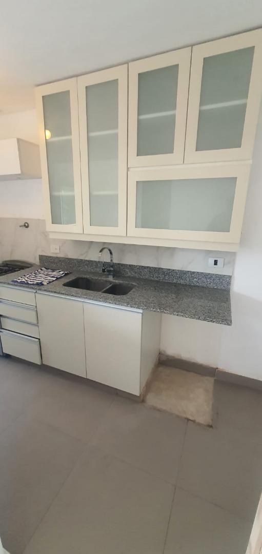 Departamento en Alquiler en Pueblo Caamaño, $ 750.000