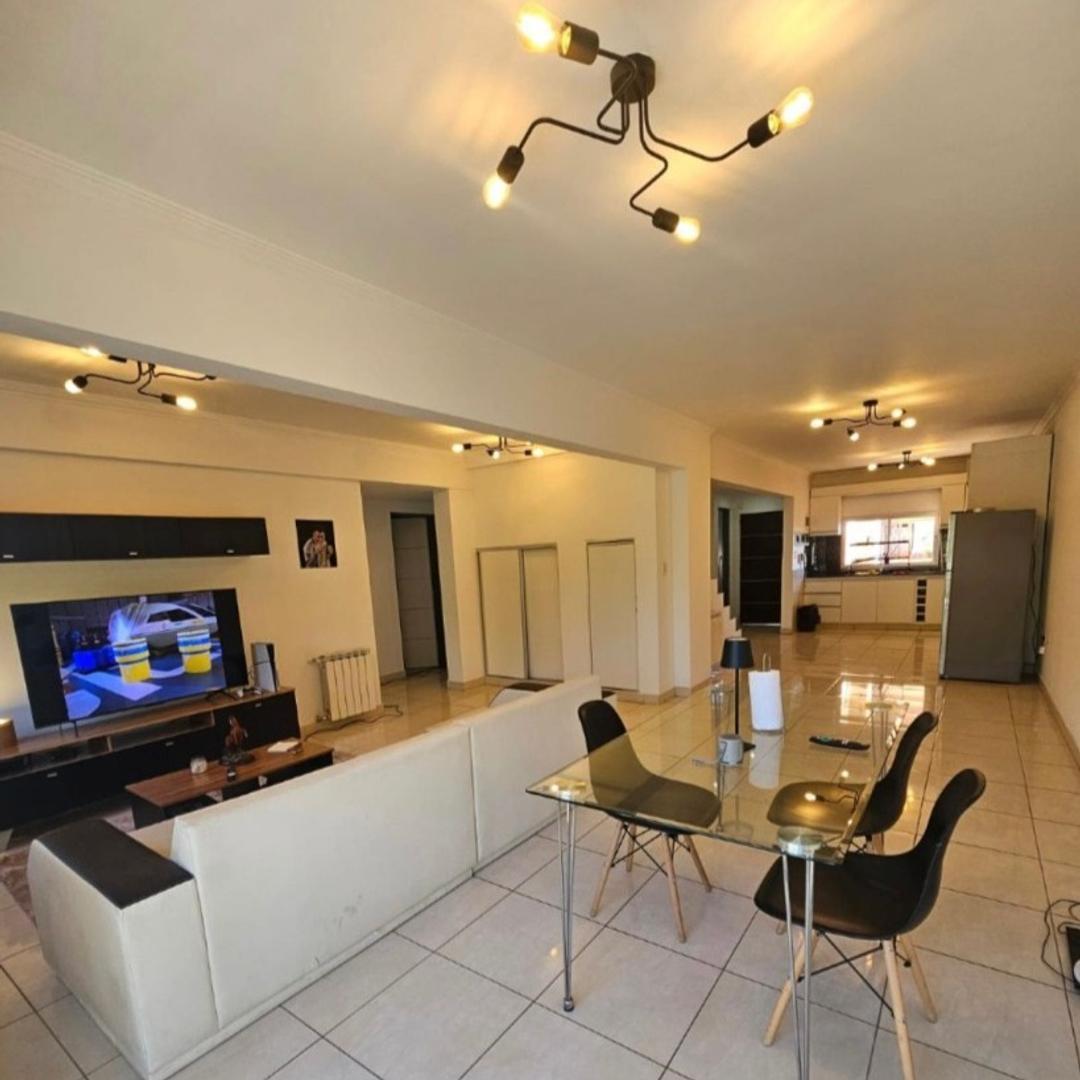 Departamento en Venta en Barrio Parque San Martin, USD 325.000