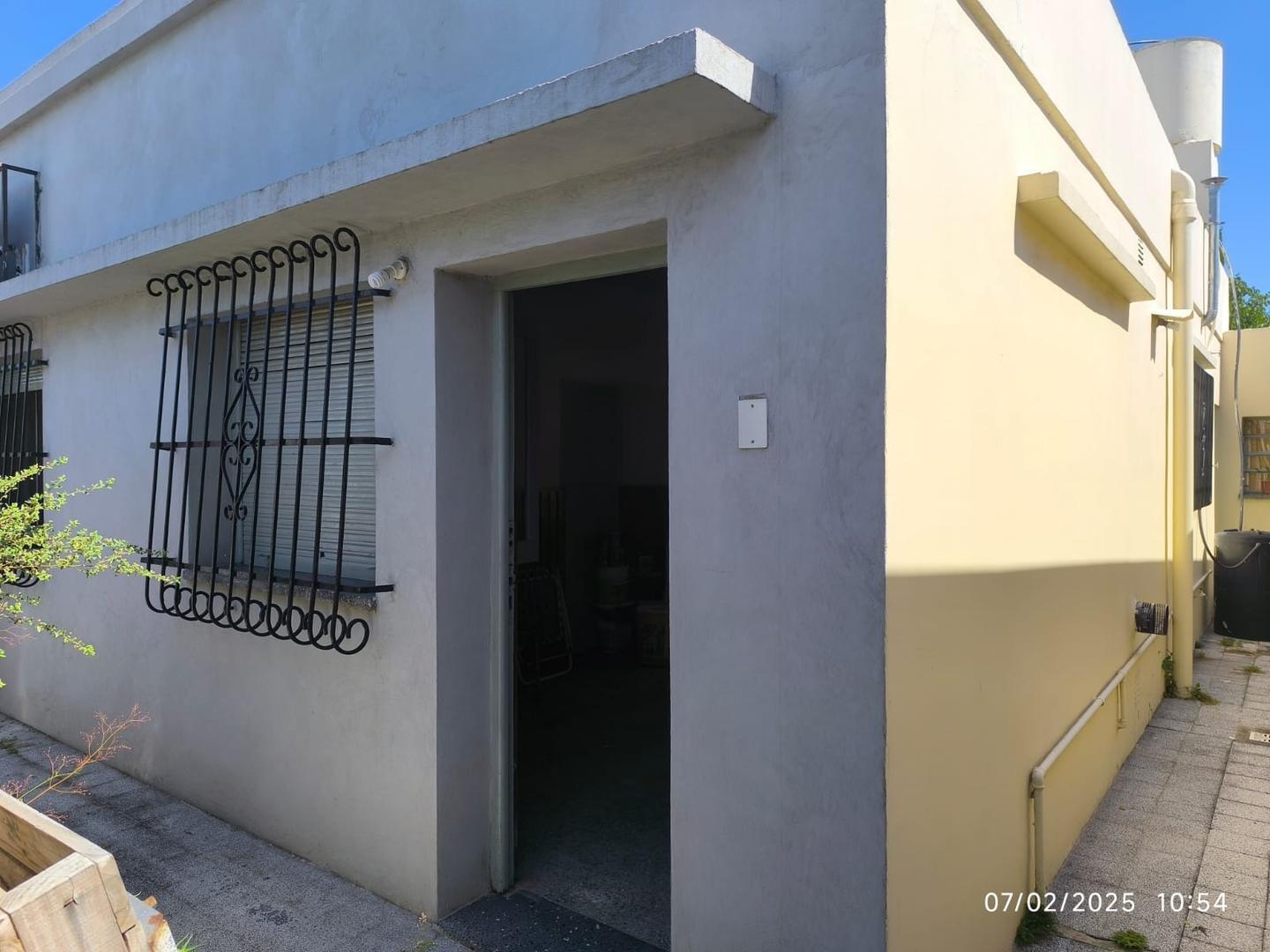 VENTA CASA DE PASILLO-2 DORMI