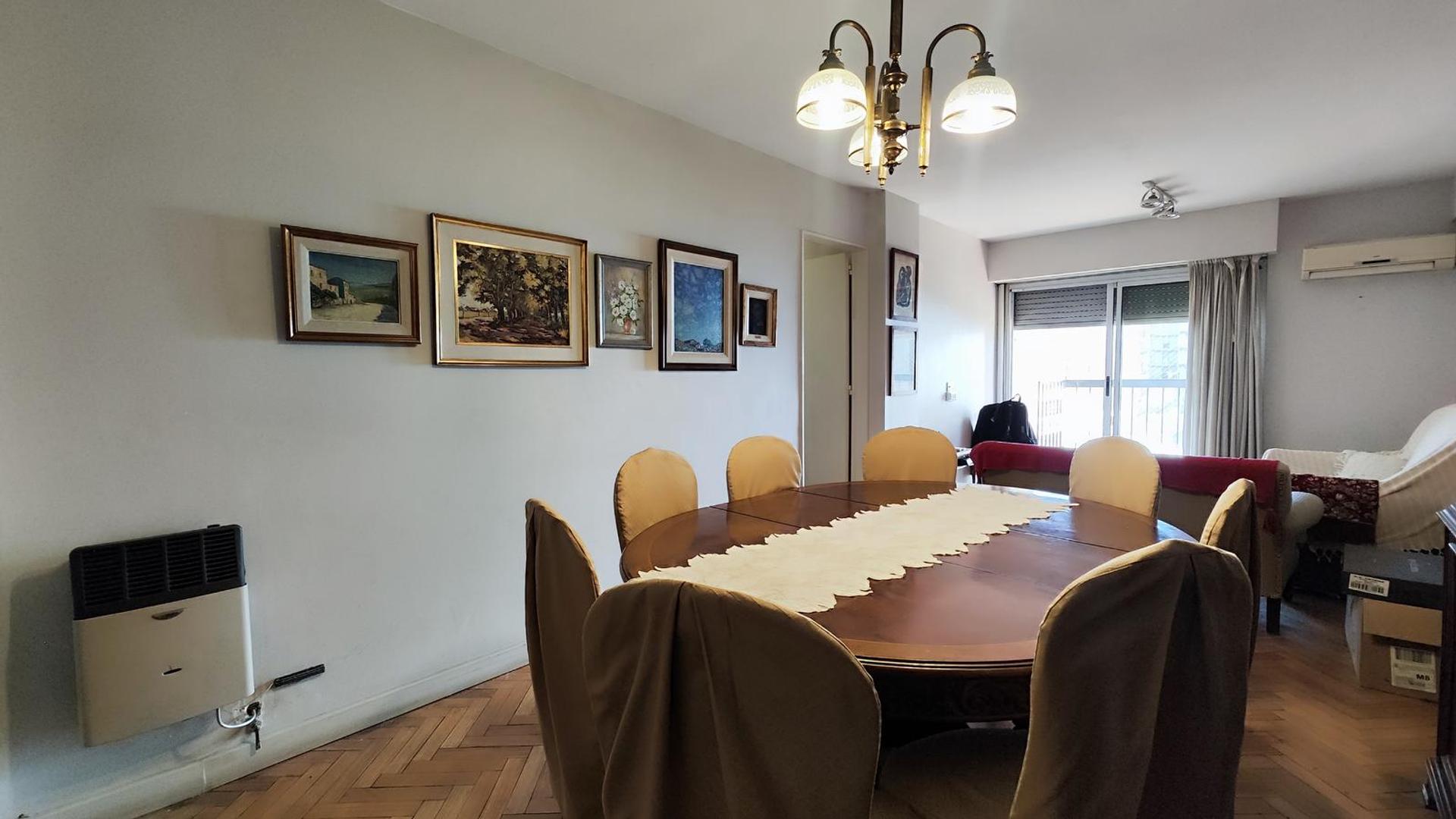 Departamento 5 ambientes con 2 baños