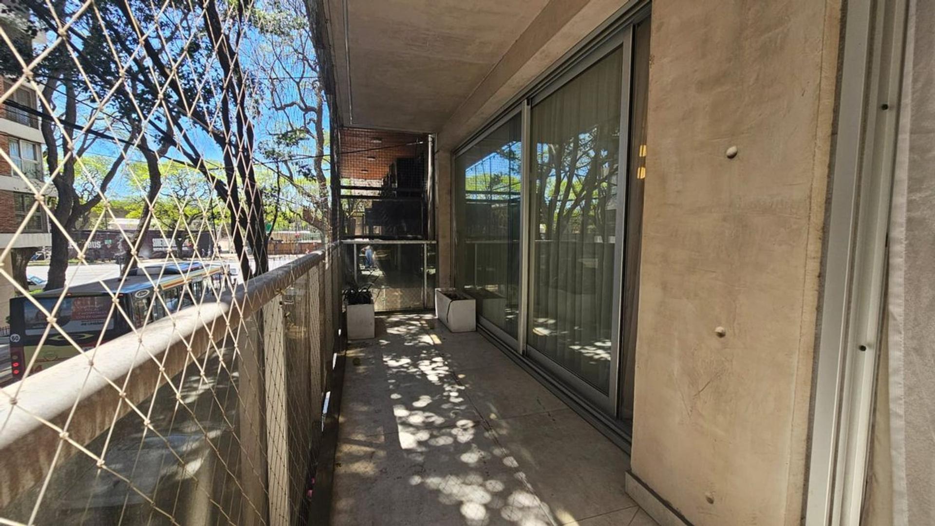 Departamento 4 ambientes con 3 baños