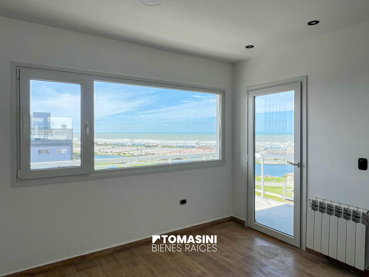 DEPTO. 3 AMBIENTES A LA CALLE C/ BALCON A ESTRENAR + COCHERA