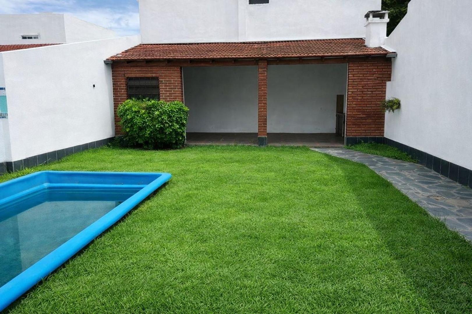 Estanislao Del Campo 800