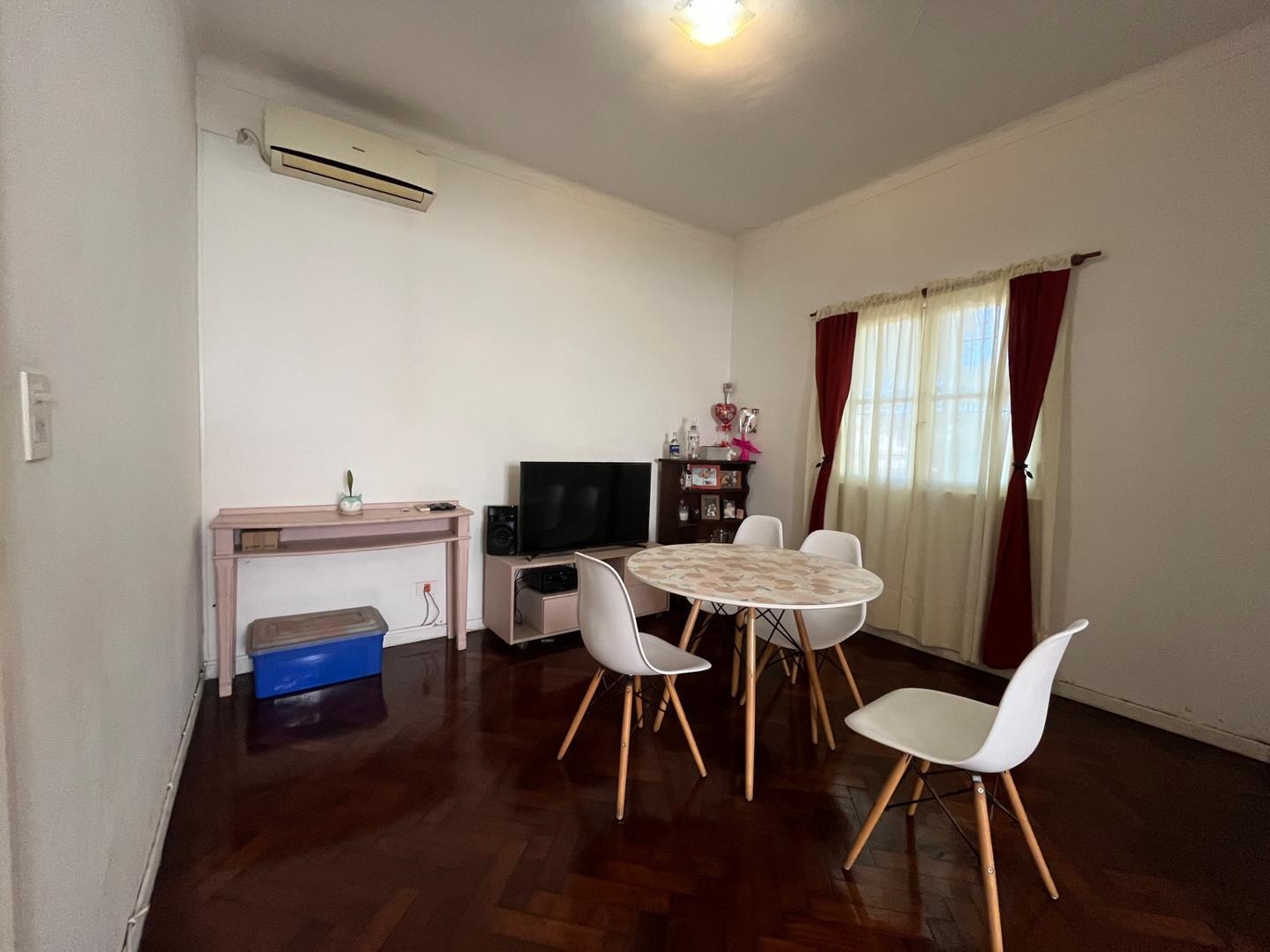 Casa en Venta en Quilmes, USD 120.000