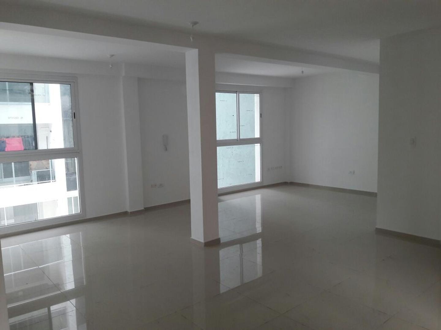 Centro a estrenar Torre Nubis categoría. Vigil.24hs.Baja exp