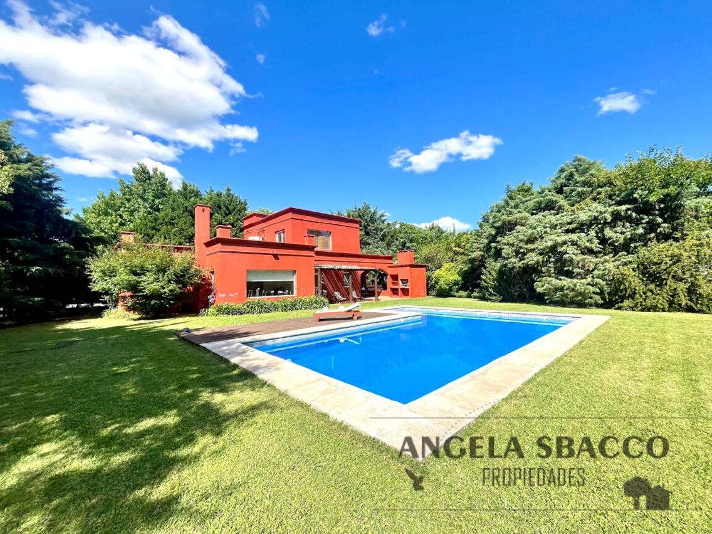 Casa en Venta en San Joaquin, USD 268.000