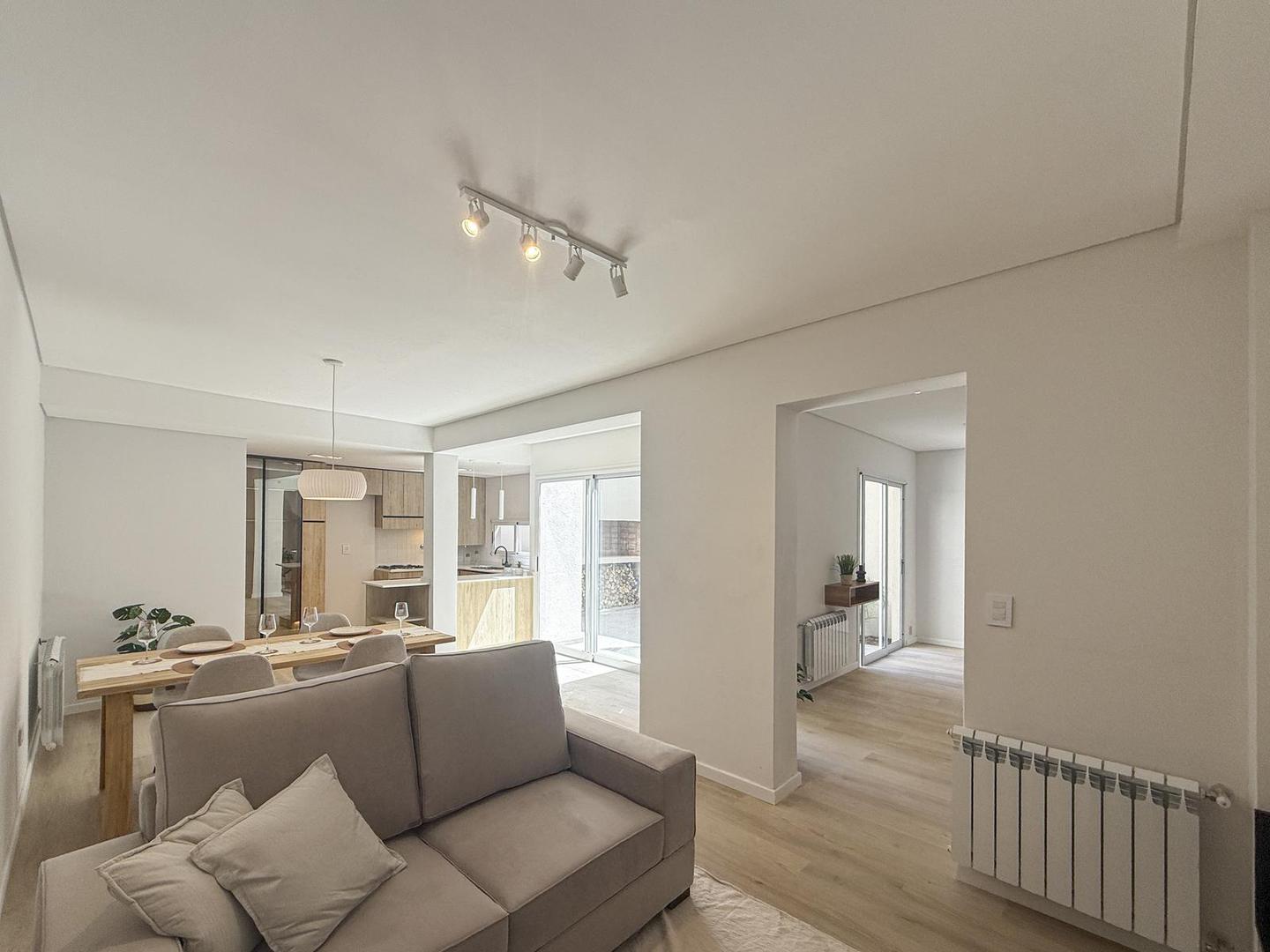 Corrientes 940 '00-04