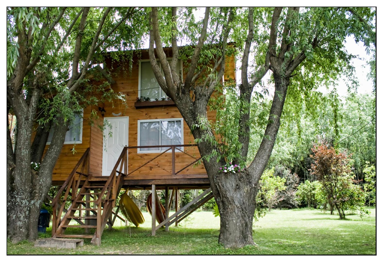 VENTA DE TERRENO CON 3 CABAÑAS CANAL ARIAS DELTA