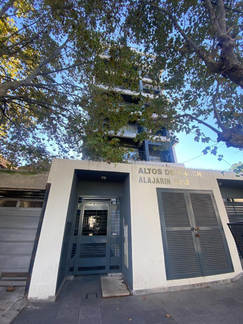 Oscar Alajarin 3353 , Piso 5