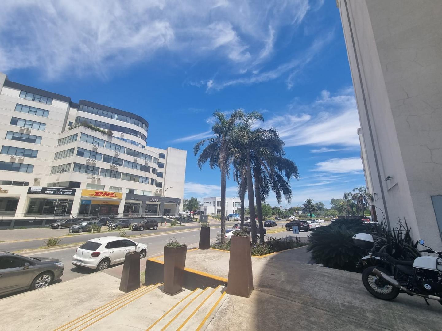 Oficina en la bahia vista Ruta 27