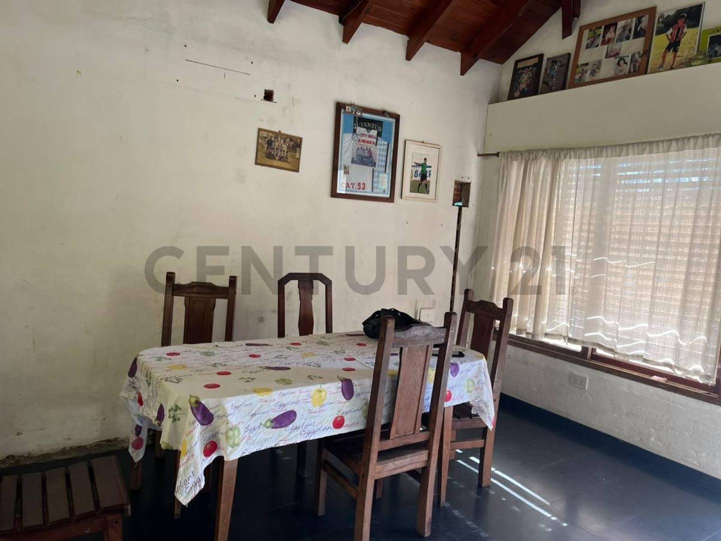 Casa 4 ambientes con 1 baño