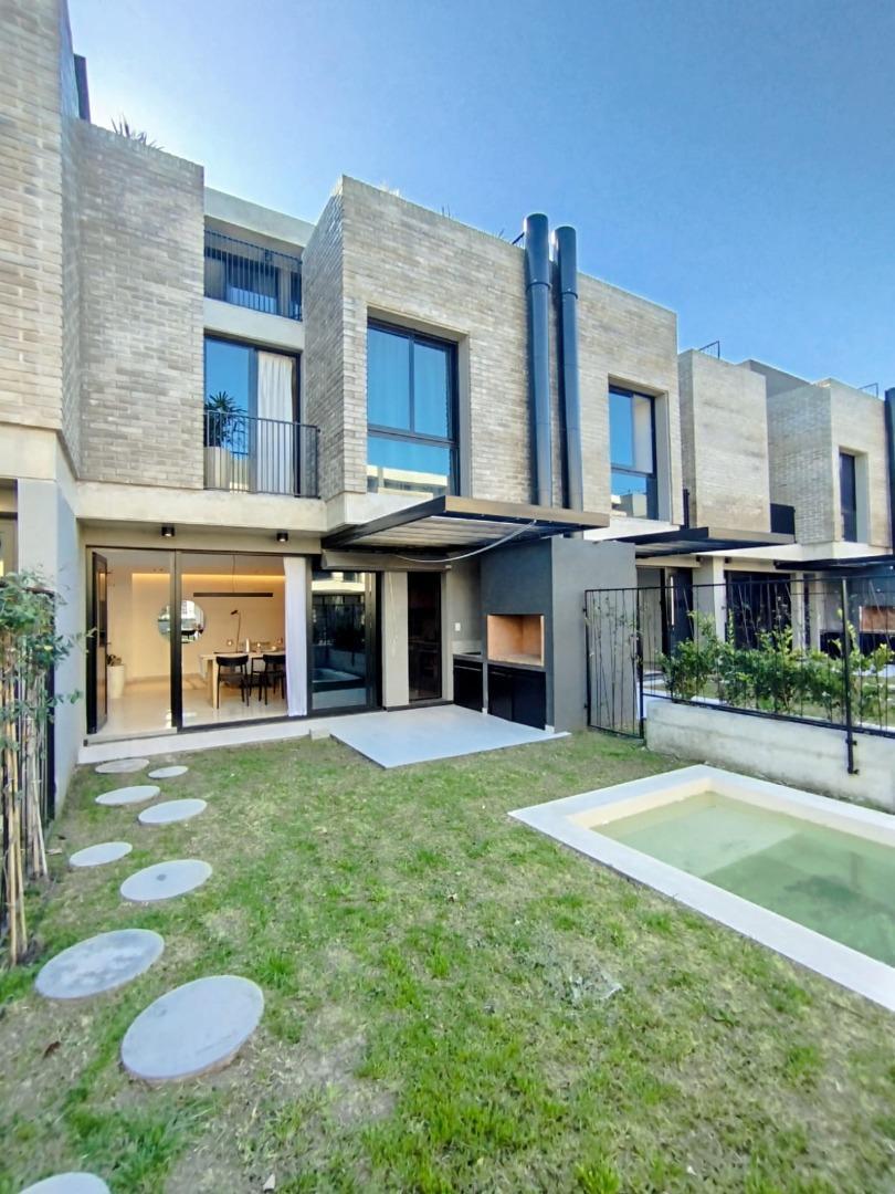 VENTA CASA 2 DORMITORIOS EN PLENO FISHERTON GRAN CALIDAD