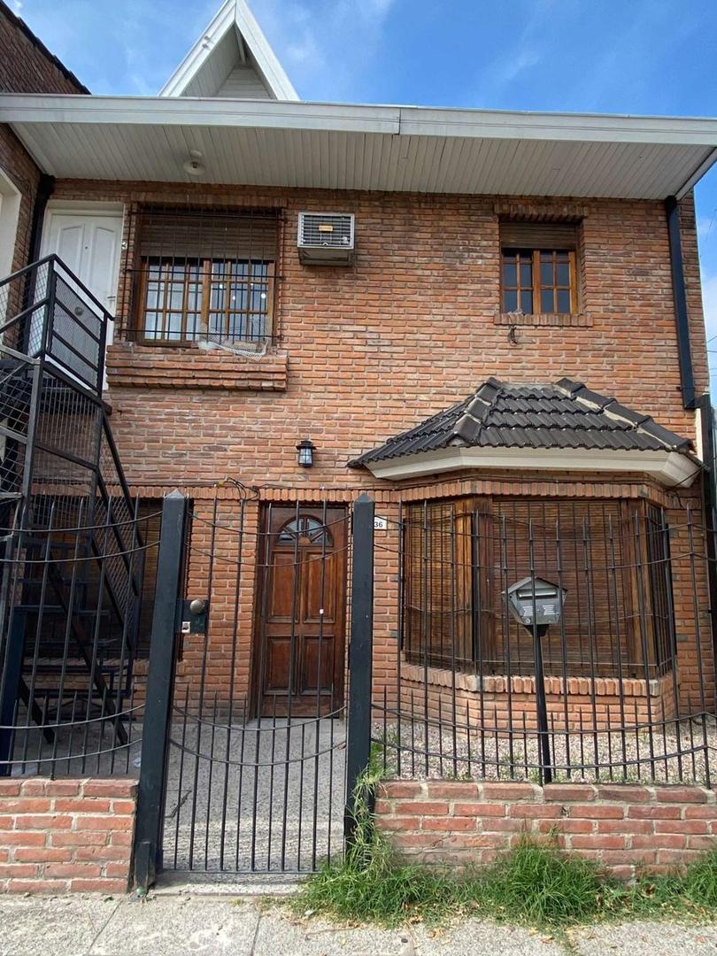 PH 2 AMBIENTES CON PATIO - ALQUILER