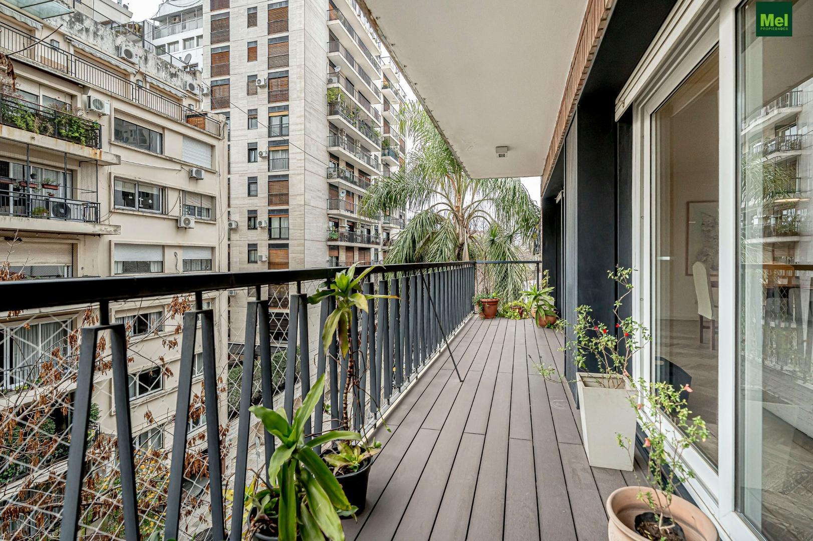 Departamento en Venta con 1 cocheras