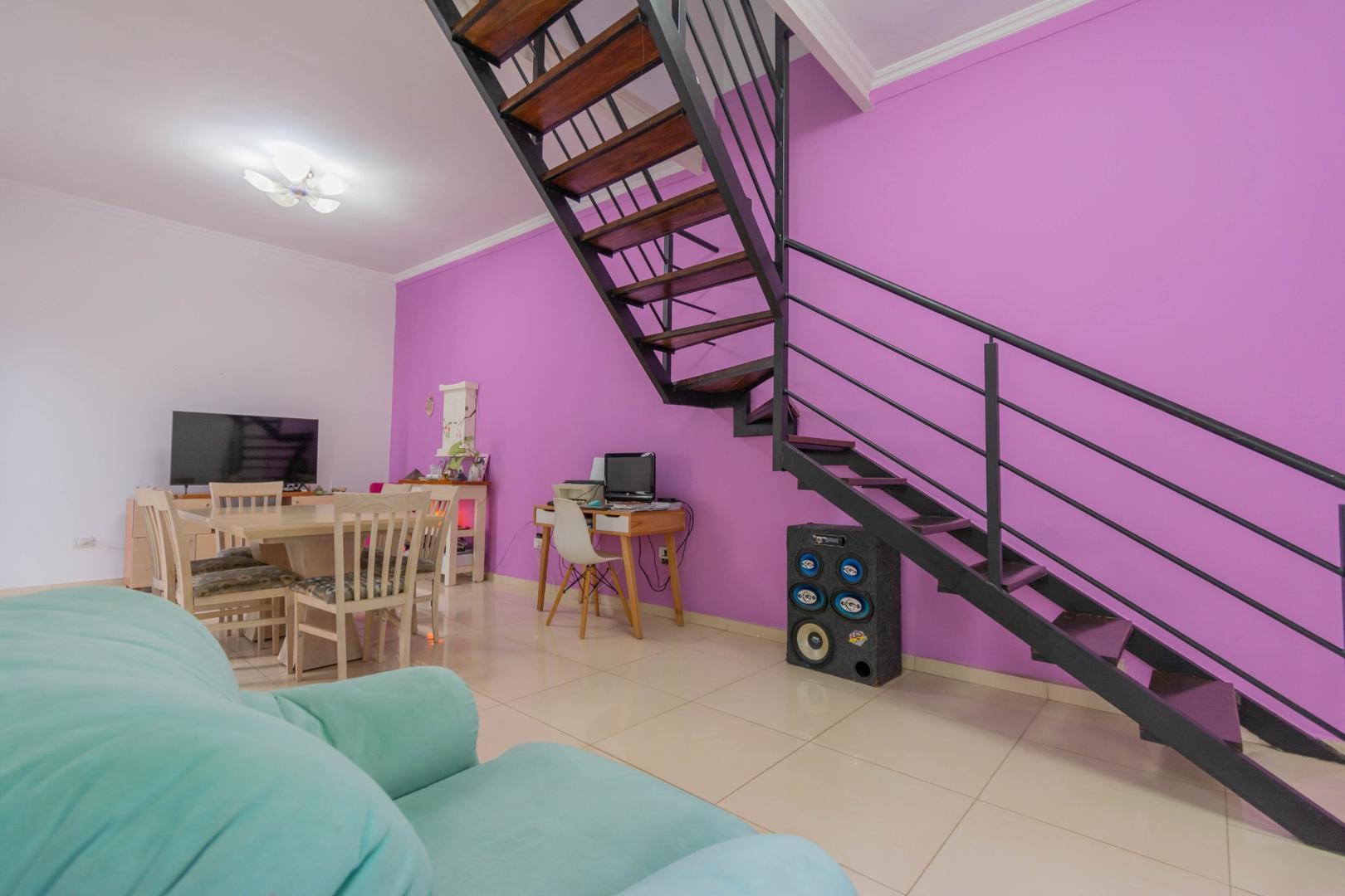 Depto Tipo Casa 4 ambientes con 2 baños