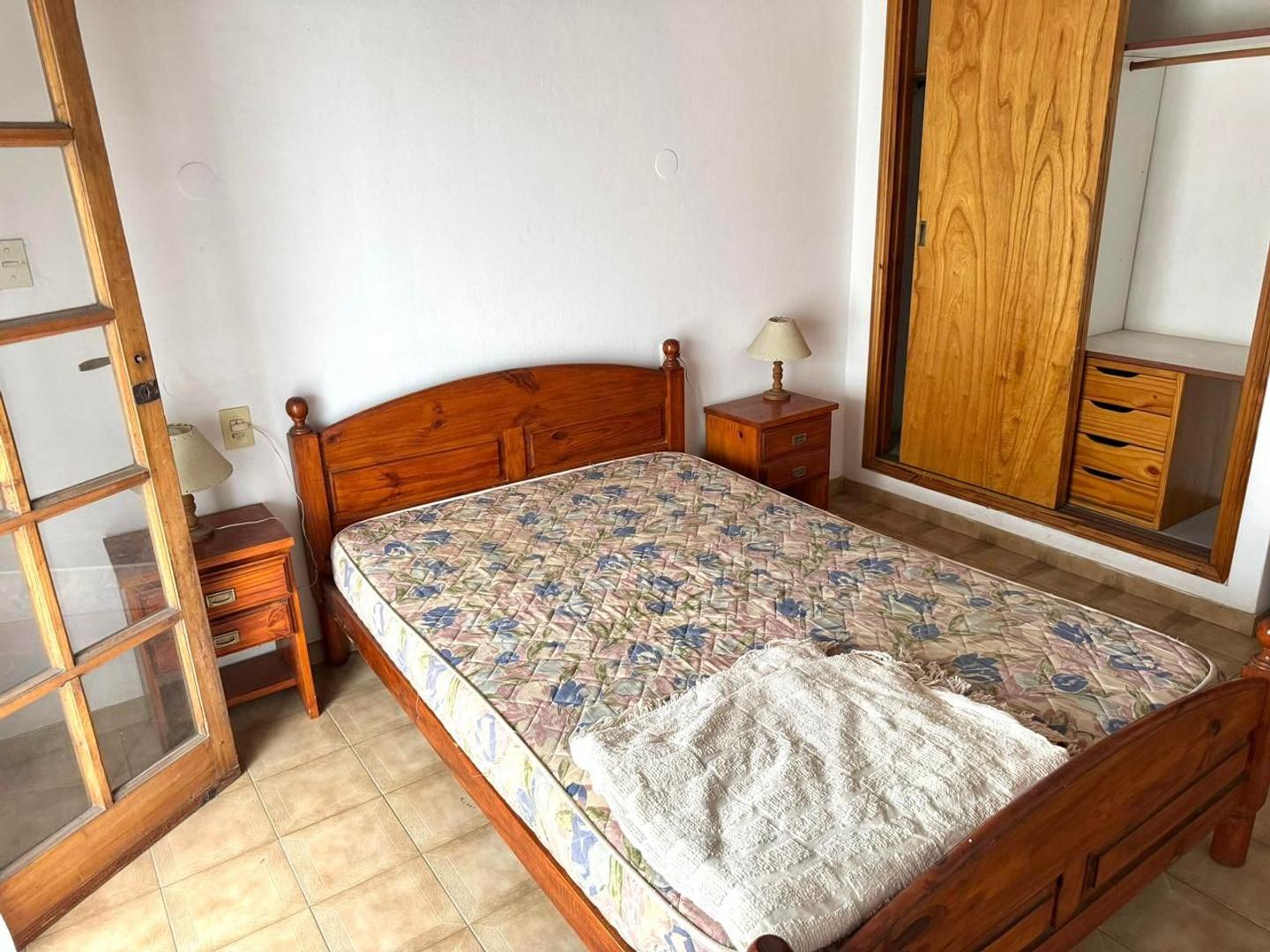 Departamento 4 ambientes con 1 baño