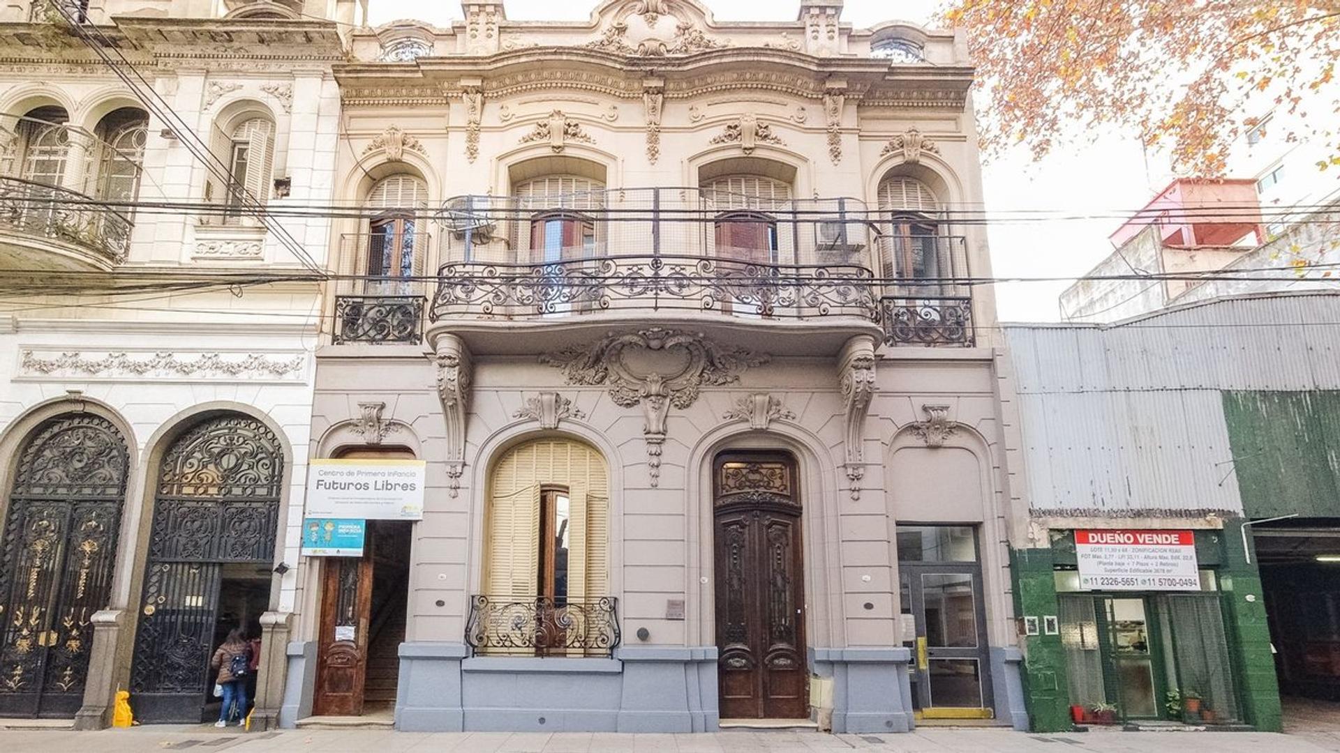 Depto Tipo Casa 11 ambientes con 7 baños