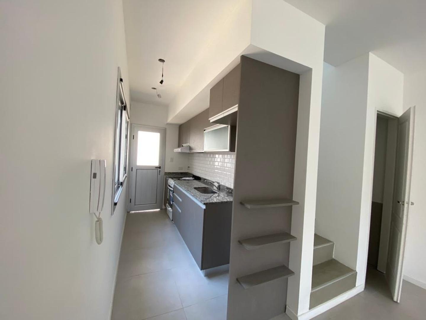 Departamento en Venta en Zarate, USD 50.000